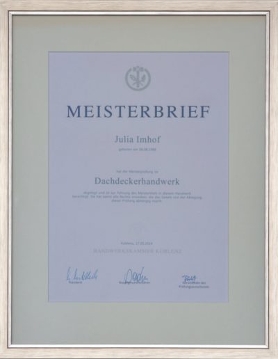 Meisterbrief des Dachdeckerhandwerks Julia Imhof